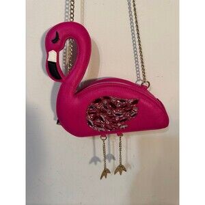 BETSEY JOHNSON PINK FLAMINGO BEJEWELED CROSSBODY w/DANGLY GOLD LEGS  nwot